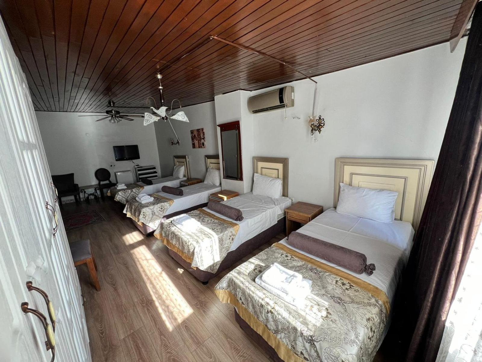 Elite Plus Family Hotel Old City Istanbul Bagian luar foto