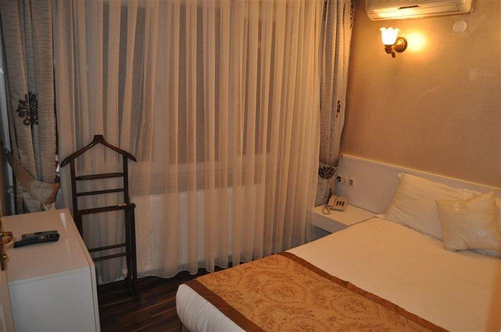 Elite Plus Family Hotel Old City Istanbul Bagian luar foto