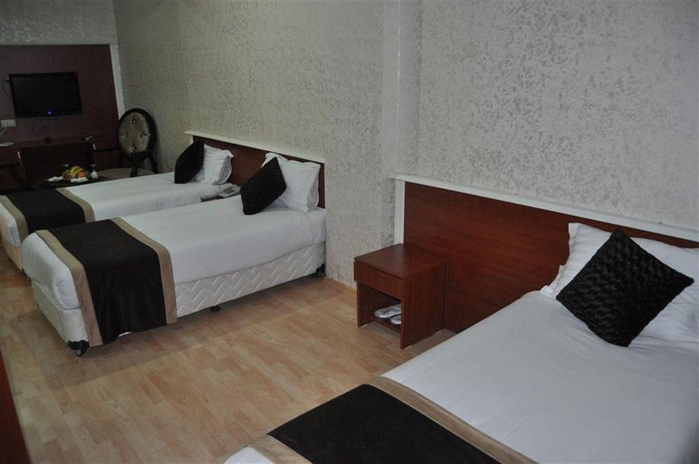 Elite Plus Family Hotel Old City Istanbul Bagian luar foto