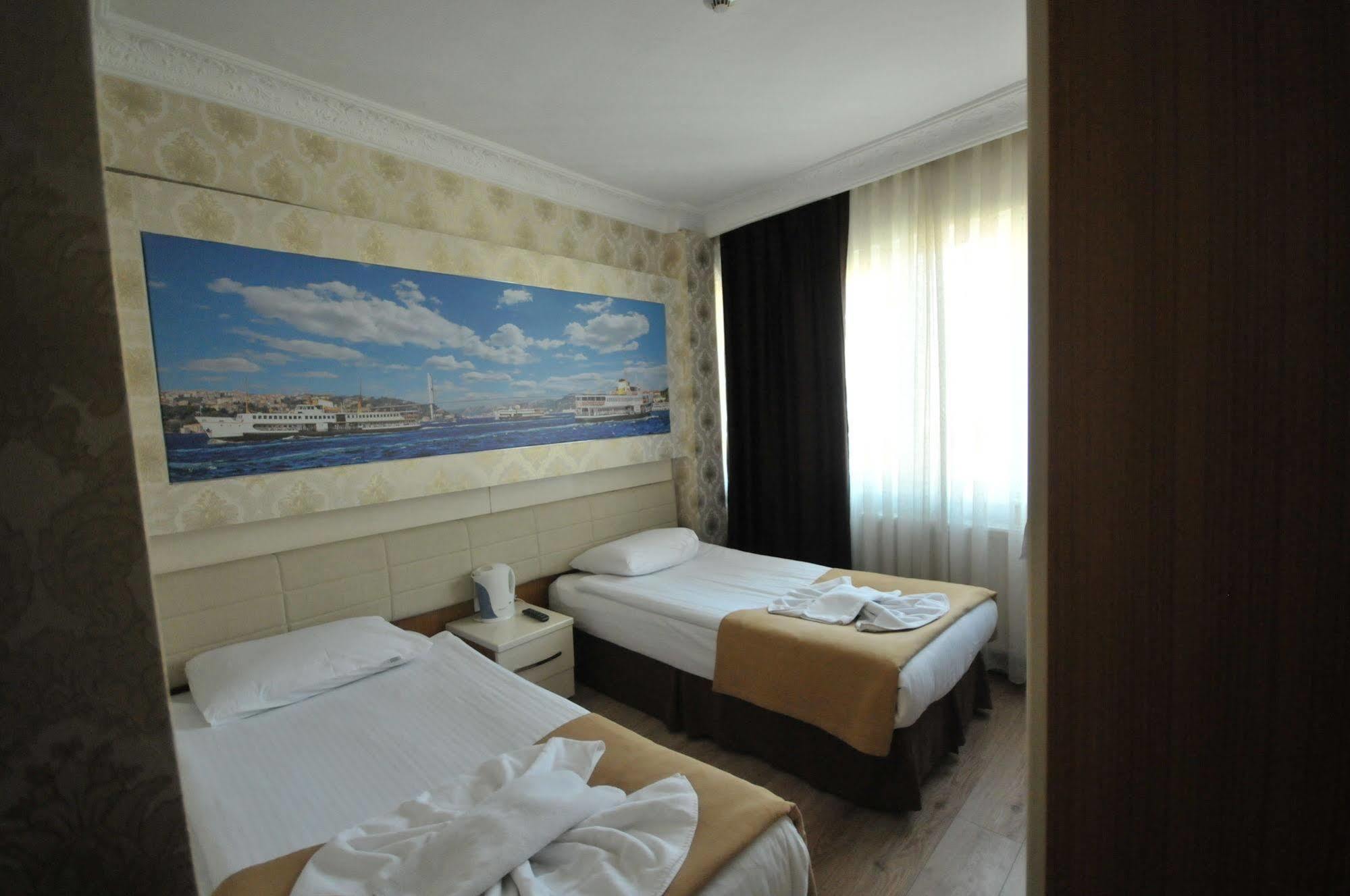 Elite Plus Family Hotel Old City Istanbul Bagian luar foto